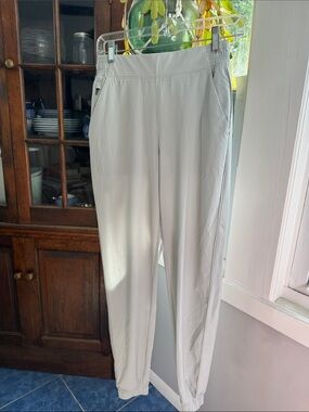 Athleta Straight-Leg Pull-On Pants — Light Gray Pinstripe